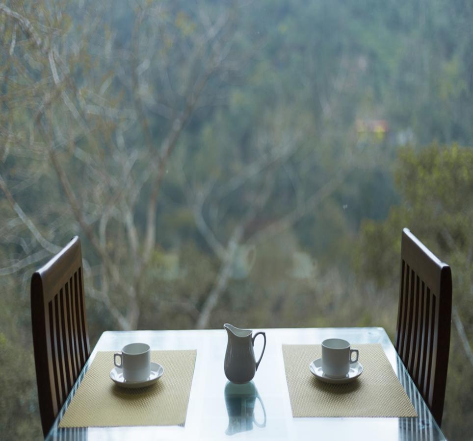 Hostess Thekkady Exterior photo