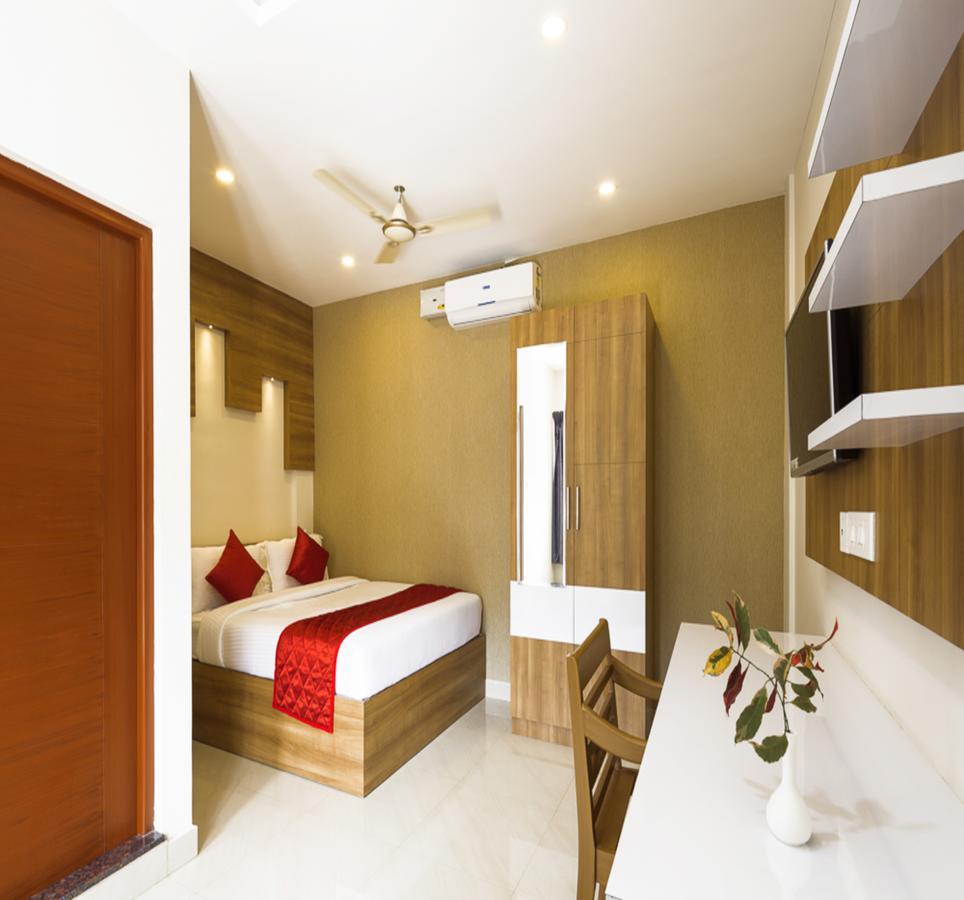 Hostess Thekkady Exterior photo