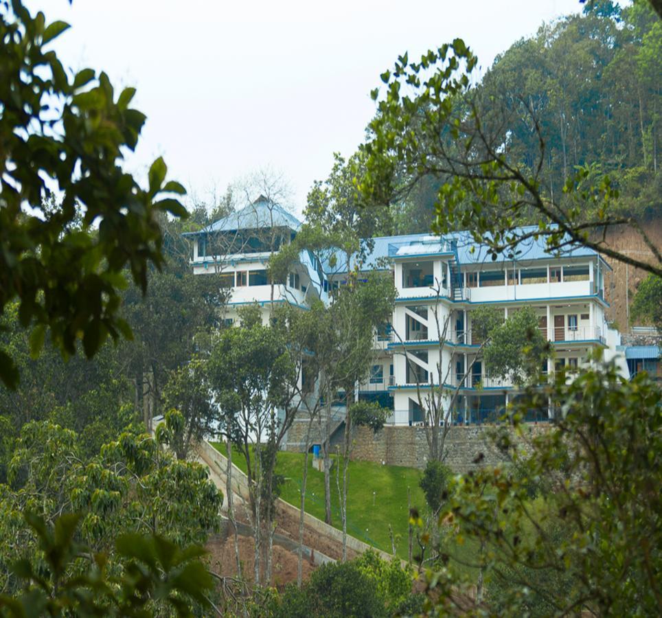 Hostess Thekkady Exterior photo